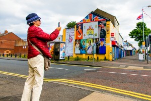 Murals Belfast tour